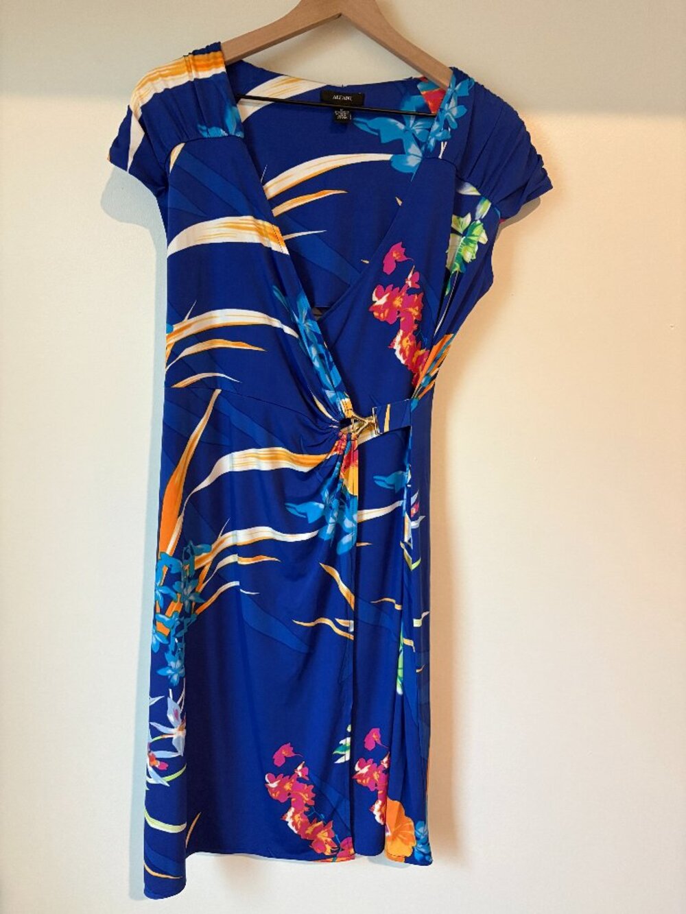 Alfani Blue Tropical Floral Faux Wrap Dress Size Medium Ruched Short Sleeve